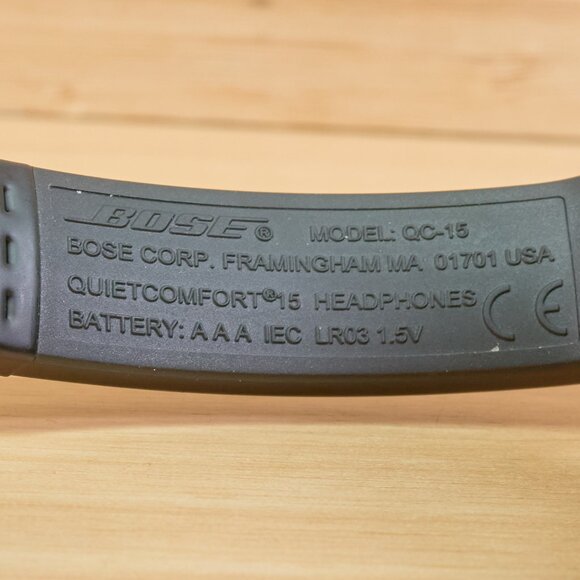 Bose QuietComfort 15 QC15 / Wired Noise-Canceling Headphones / Tested & Working - Picture 10 of 10